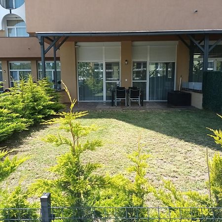 Vizparti Silver X Apartman Siófok Esterno foto