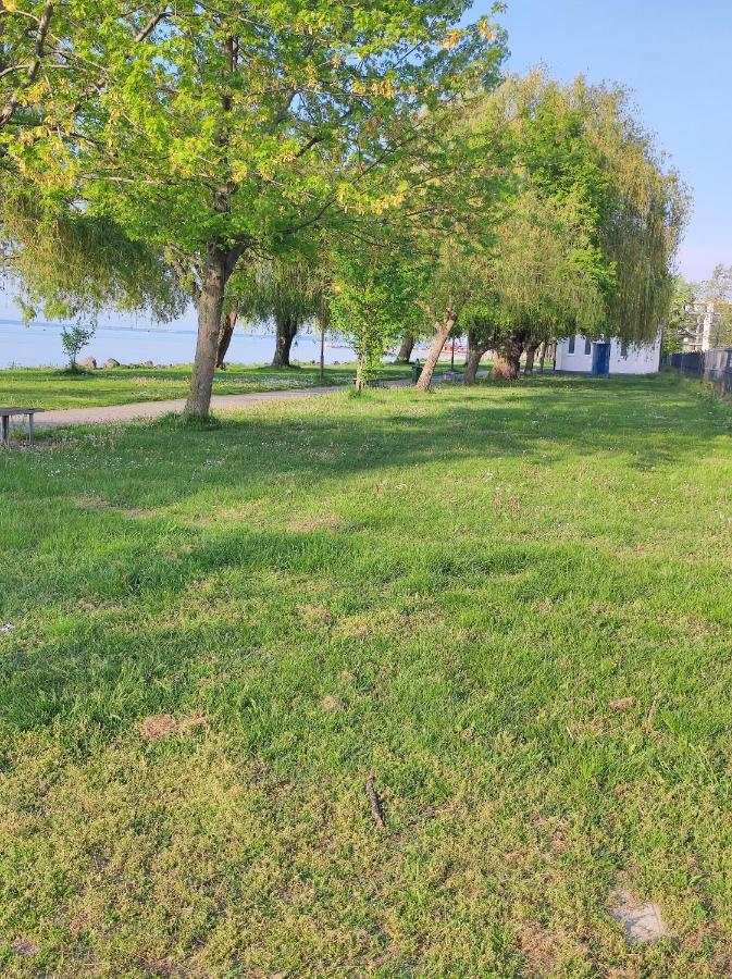 Vizparti Silver X Apartman Siófok Esterno foto